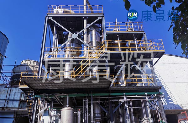 三效蒸發(fā)器定制采購合同中，會約定付款比例、周期、生產(chǎn)周期、安裝調(diào)試周期、以及售后服務(wù)保障等。